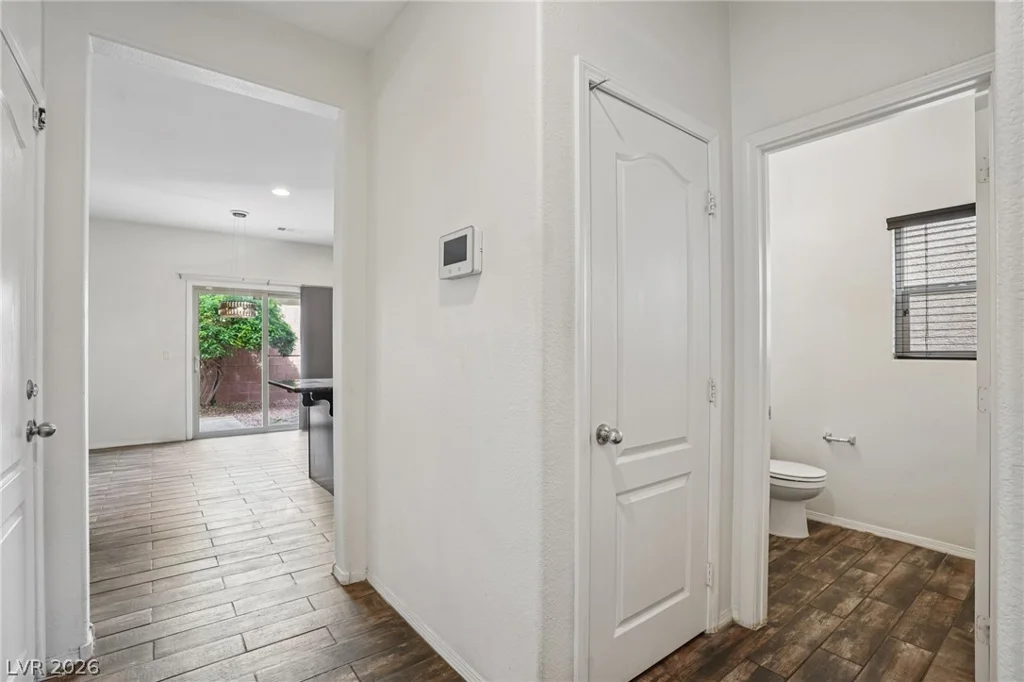 10612 Capitol Peak, Las Vegas, NV 89166
