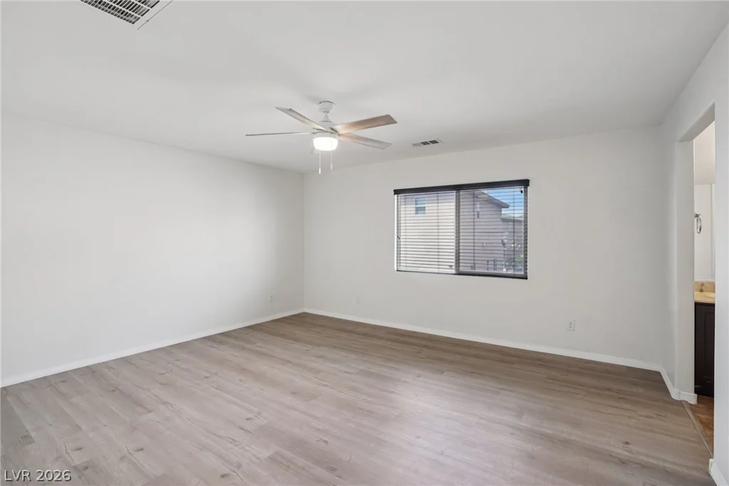 10612 Capitol Peak, Las Vegas, NV 89166