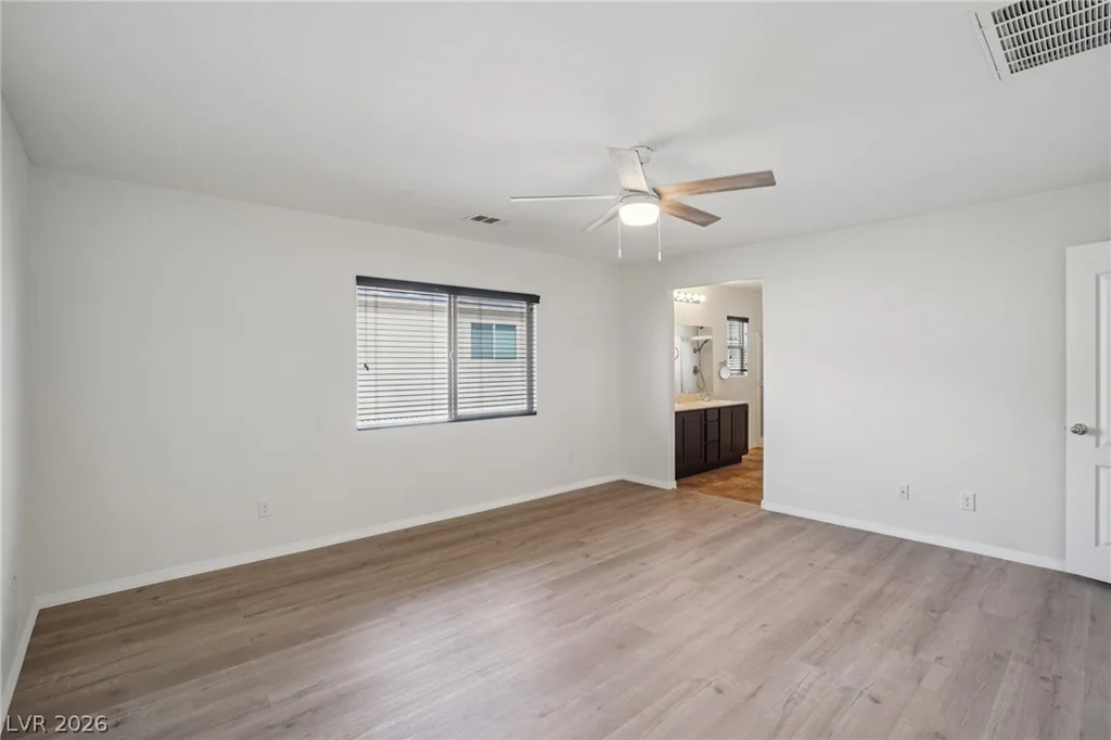 10612 Capitol Peak, Las Vegas, NV 89166