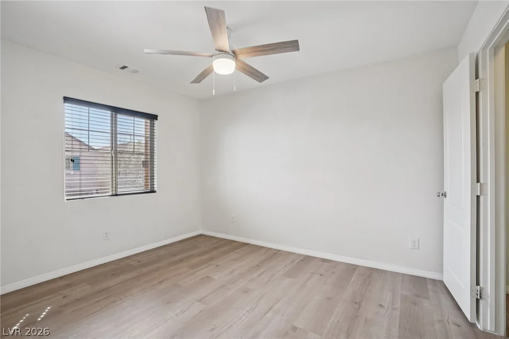 10612 Capitol Peak, Las Vegas, NV 89166