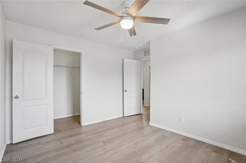 10612 Capitol Peak, Las Vegas, NV 89166