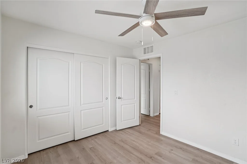 10612 Capitol Peak, Las Vegas, NV 89166