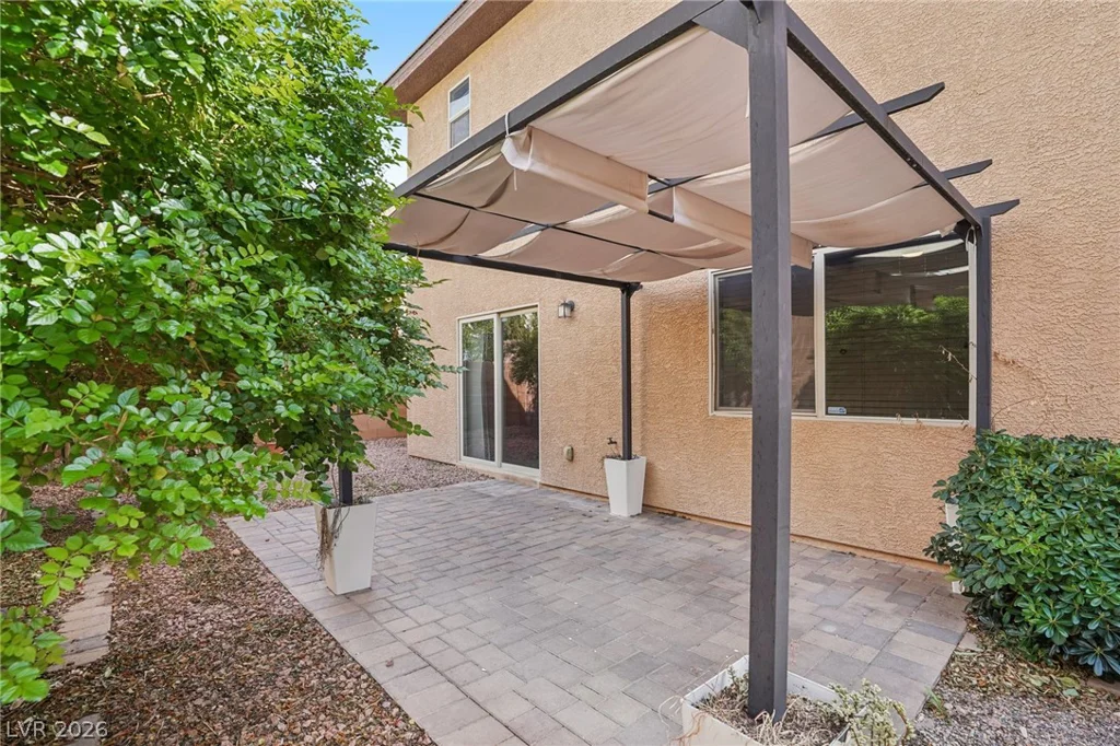 10612 Capitol Peak, Las Vegas, NV 89166