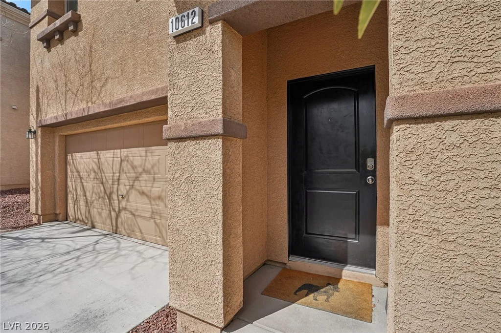 10612 Capitol Peak, Las Vegas, NV 89166