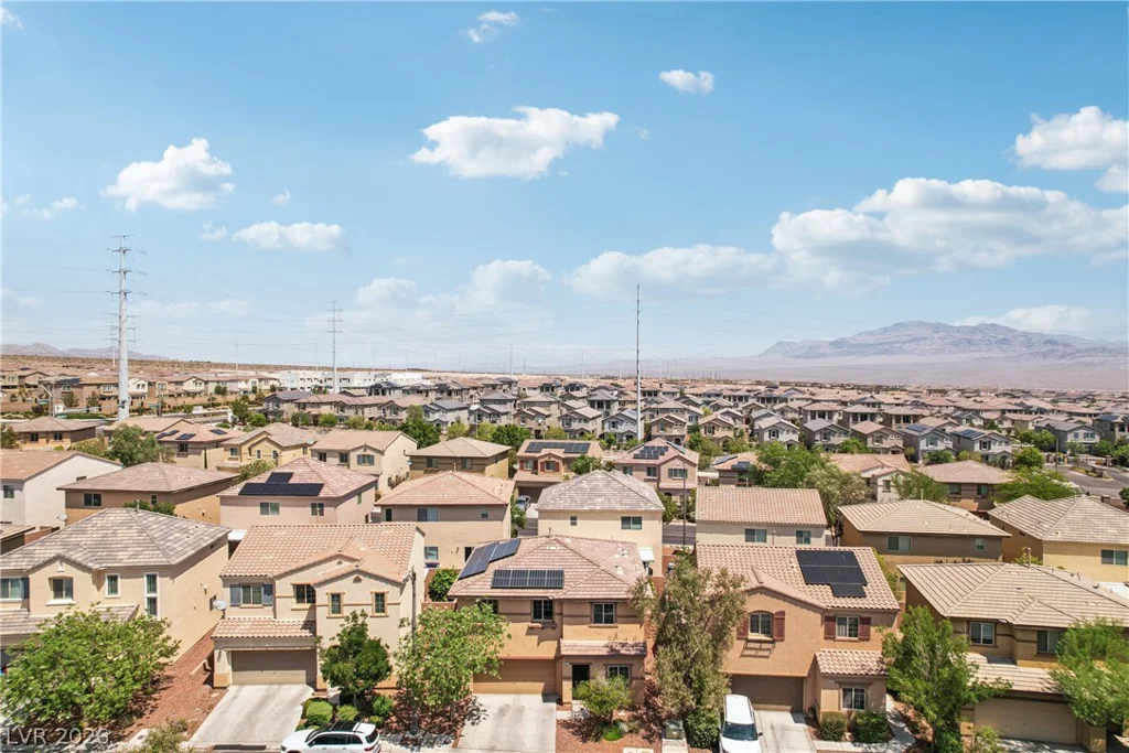 10612 Capitol Peak, Las Vegas, NV 89166