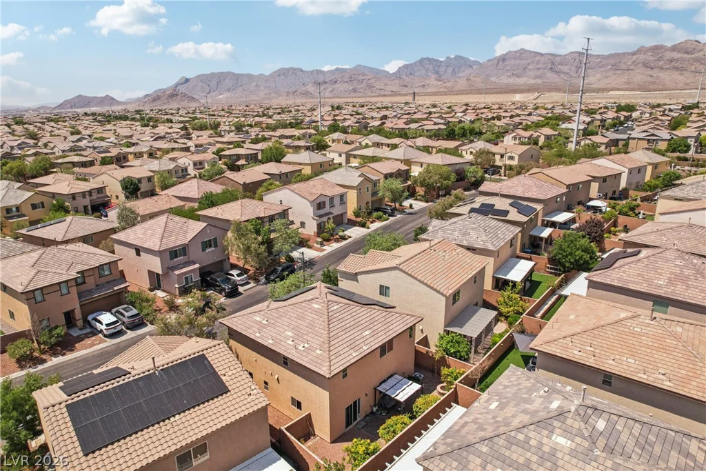 10612 Capitol Peak, Las Vegas, NV 89166