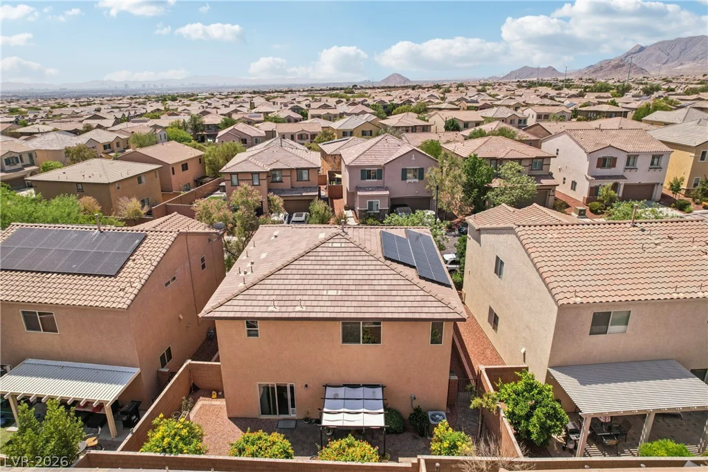 10612 Capitol Peak, Las Vegas, NV 89166