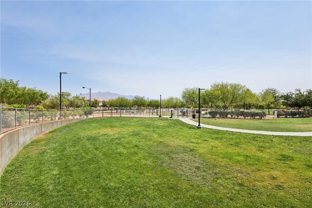 10612 Capitol Peak, Las Vegas, NV 89166