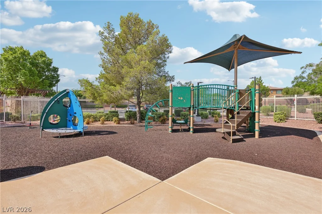 10612 Capitol Peak, Las Vegas, NV 89166