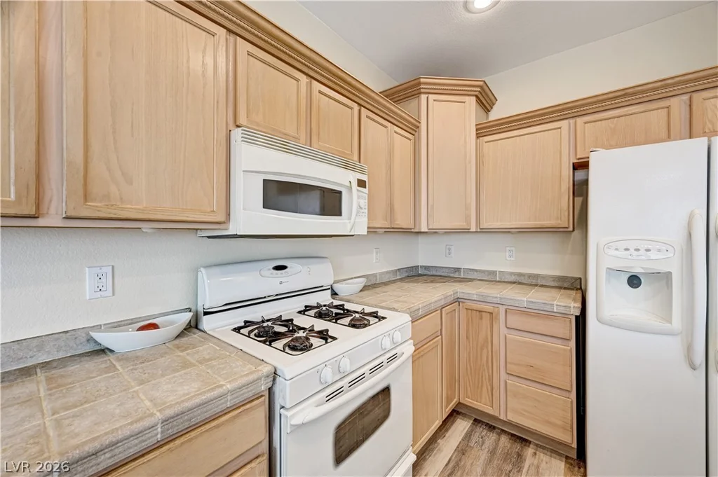 1438 Auburn Valley, Las Vegas, NV 89123