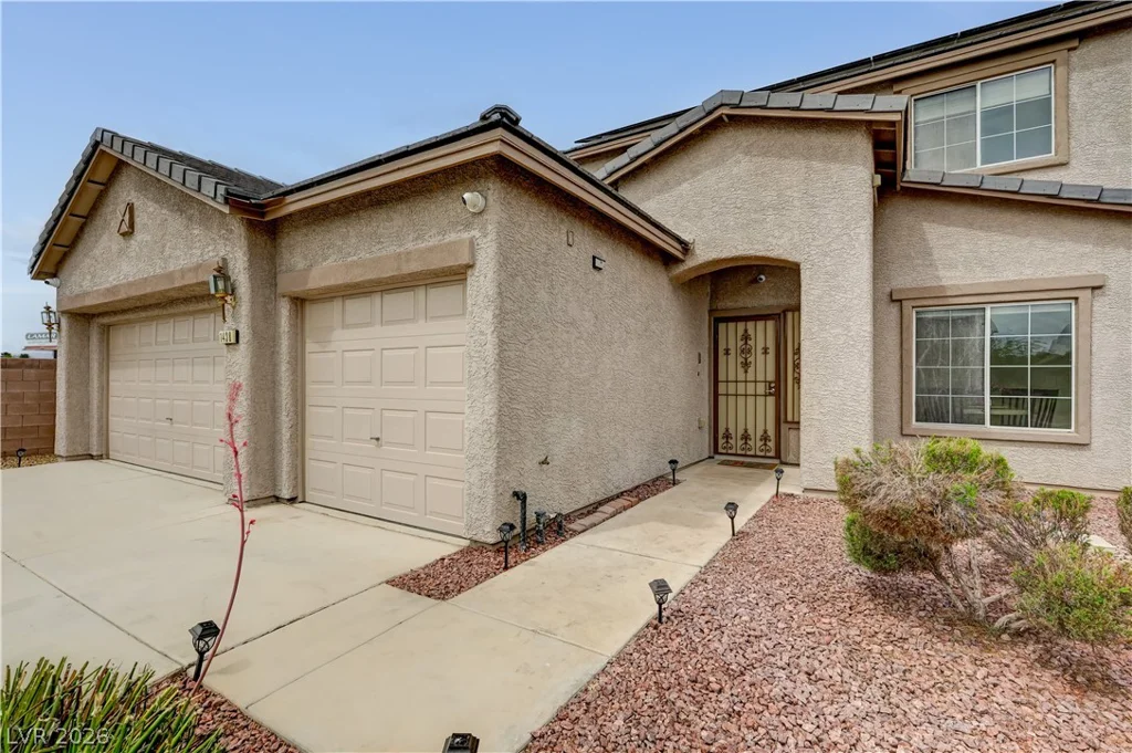 1438 Auburn Valley, Las Vegas, NV 89123