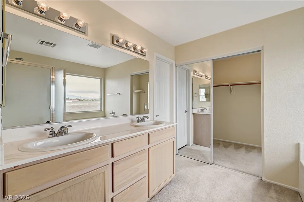 1438 Auburn Valley, Las Vegas, NV 89123