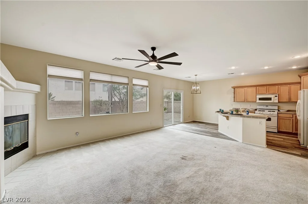 1438 Auburn Valley, Las Vegas, NV 89123