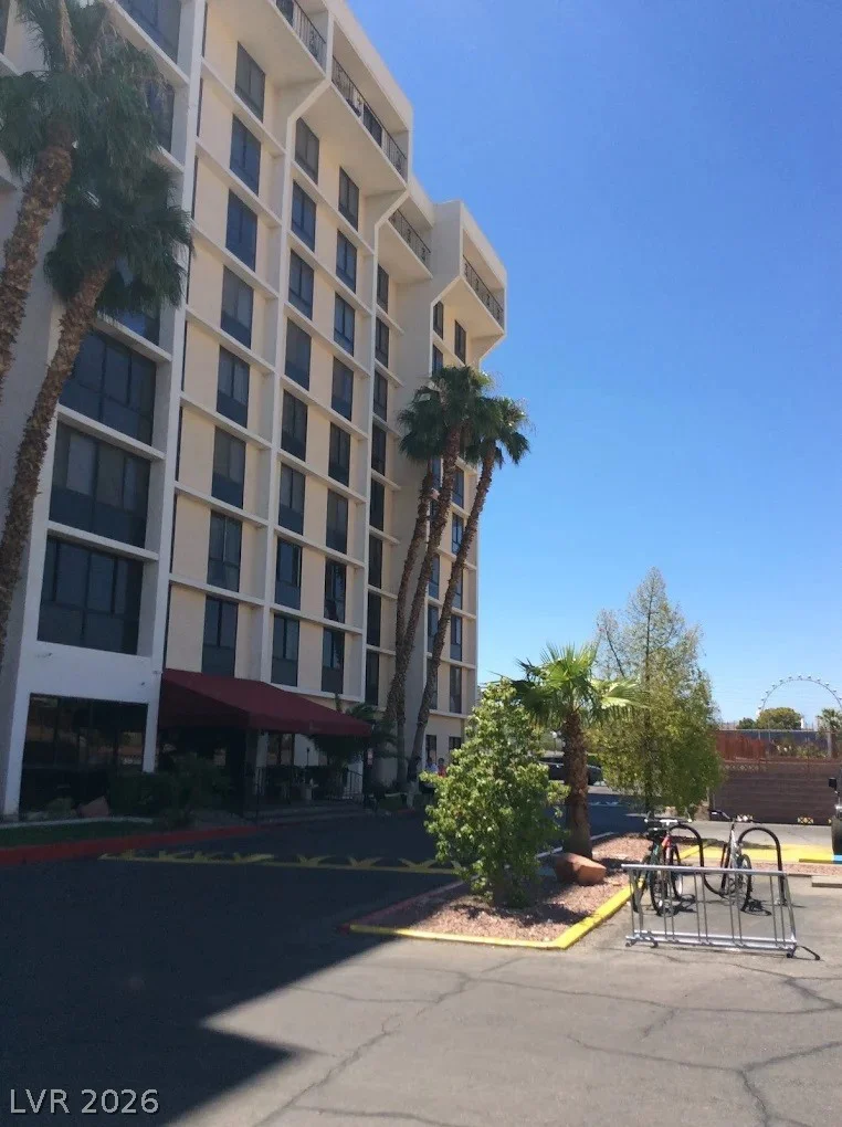 3930 University Center, Las Vegas, NV 89119