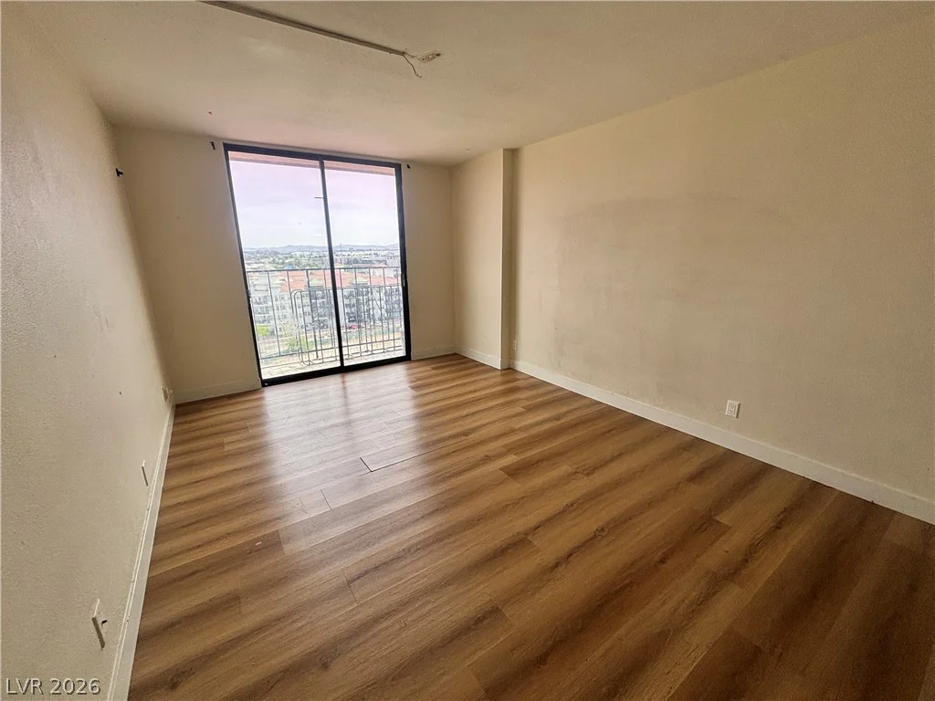 3930 University Center, Las Vegas, NV 89119