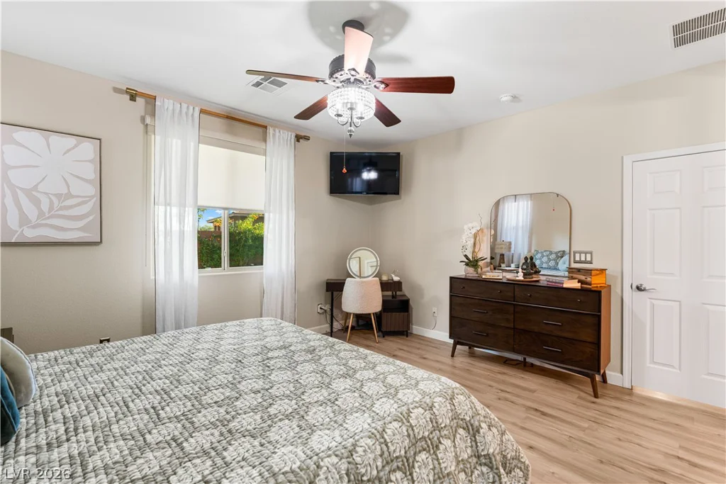 5532 Bethany Bend, Las Vegas, NV 89135