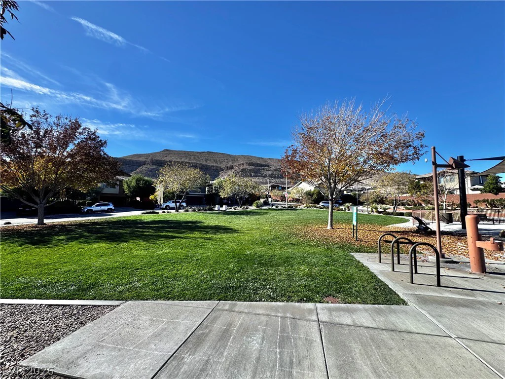 5532 Bethany Bend, Las Vegas, NV 89135