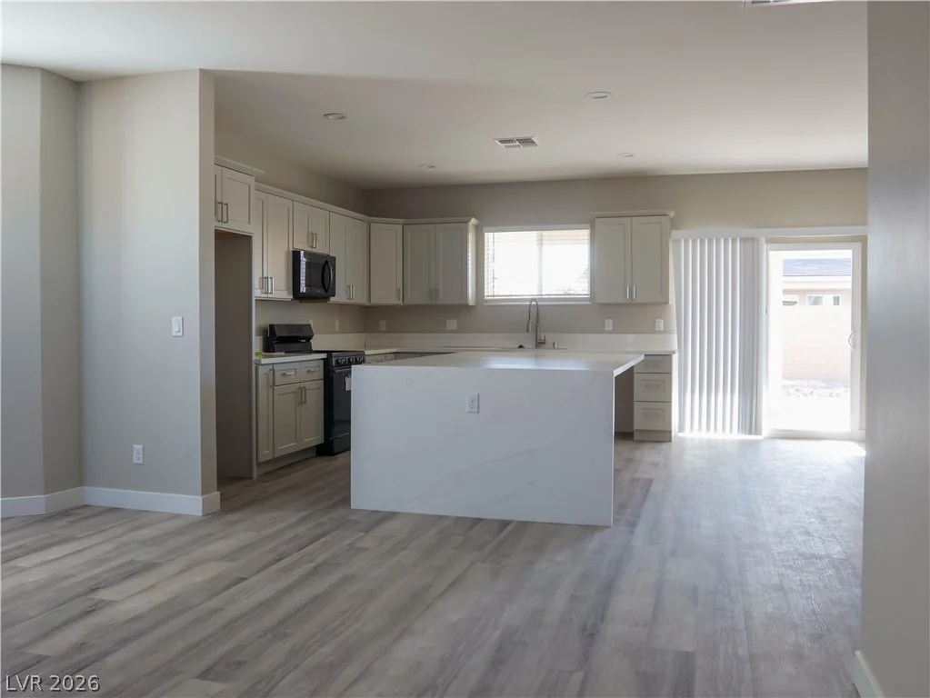 3805 Allen, North Las Vegas, NV 89032