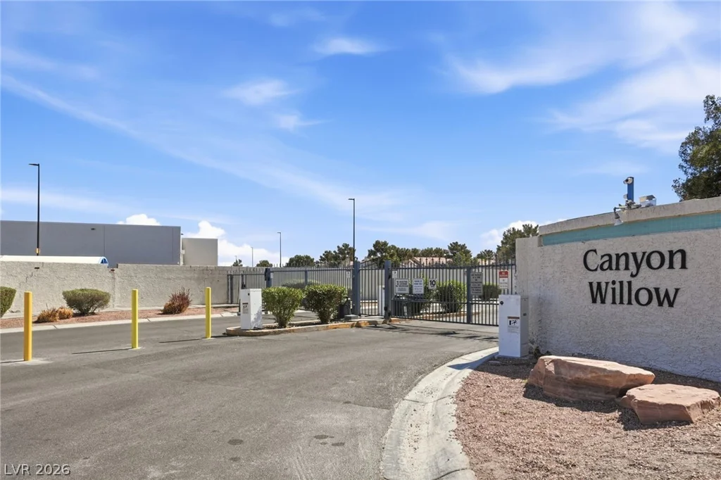 3065 Casey, Las Vegas, NV 89120