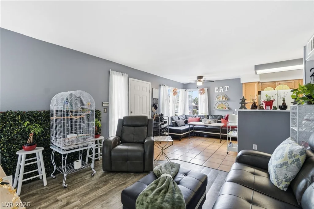 3065 Casey, Las Vegas, NV 89120