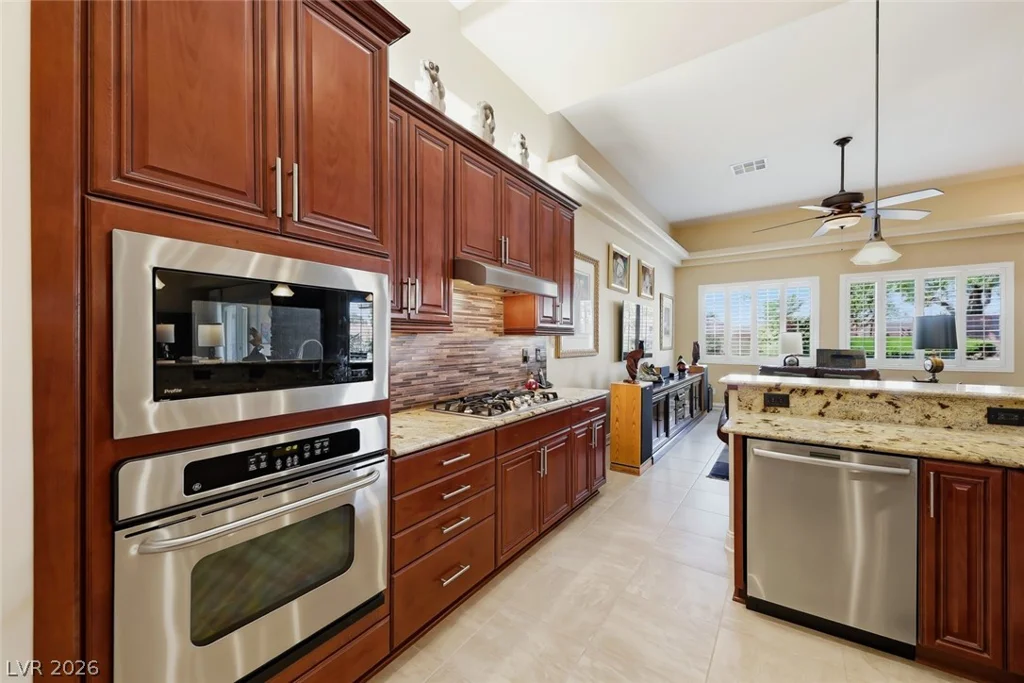7171 Crowntop, Las Vegas, NV 89118