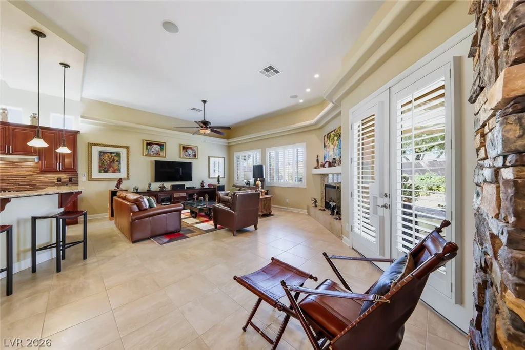 7171 Crowntop, Las Vegas, NV 89118