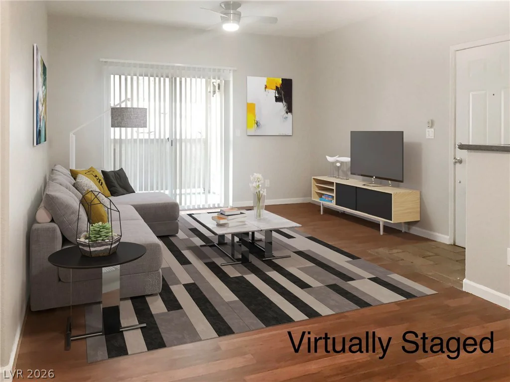 10237 King Henry, Las Vegas, NV 89144