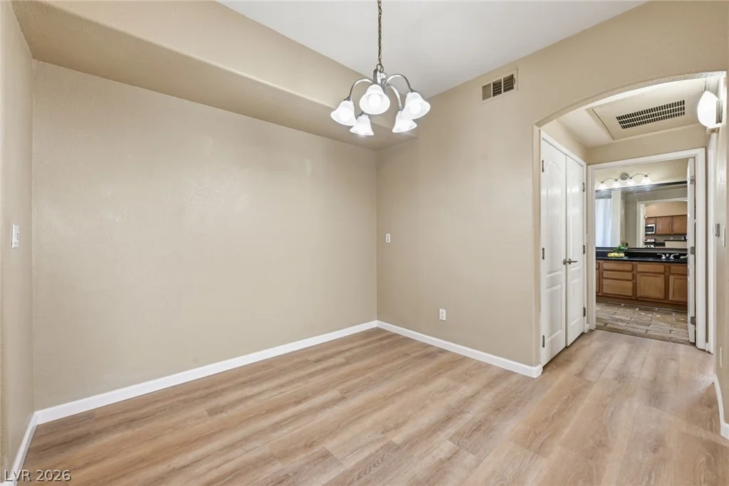10237 King Henry, Las Vegas, NV 89144