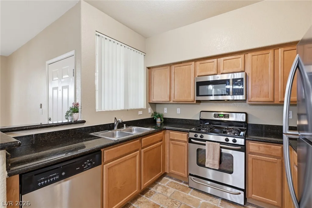 10237 King Henry, Las Vegas, NV 89144