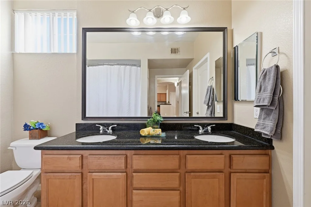 10237 King Henry, Las Vegas, NV 89144