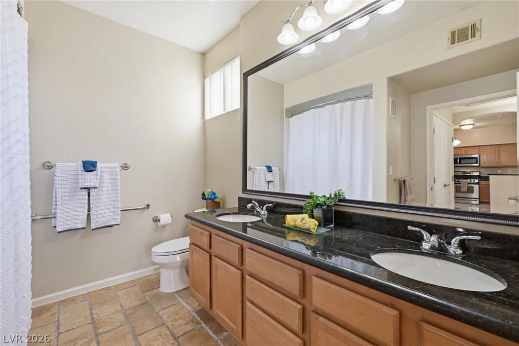 10237 King Henry, Las Vegas, NV 89144