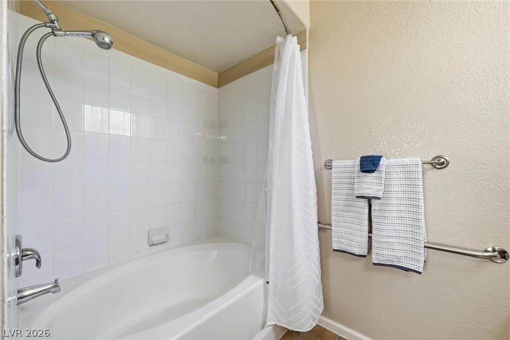 10237 King Henry, Las Vegas, NV 89144