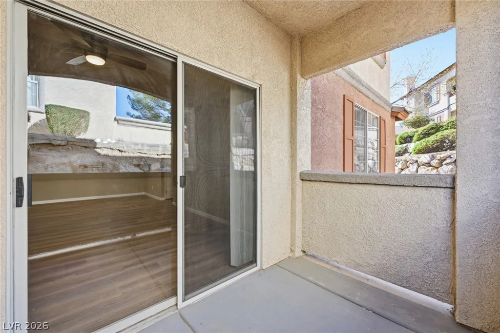 10237 King Henry, Las Vegas, NV 89144