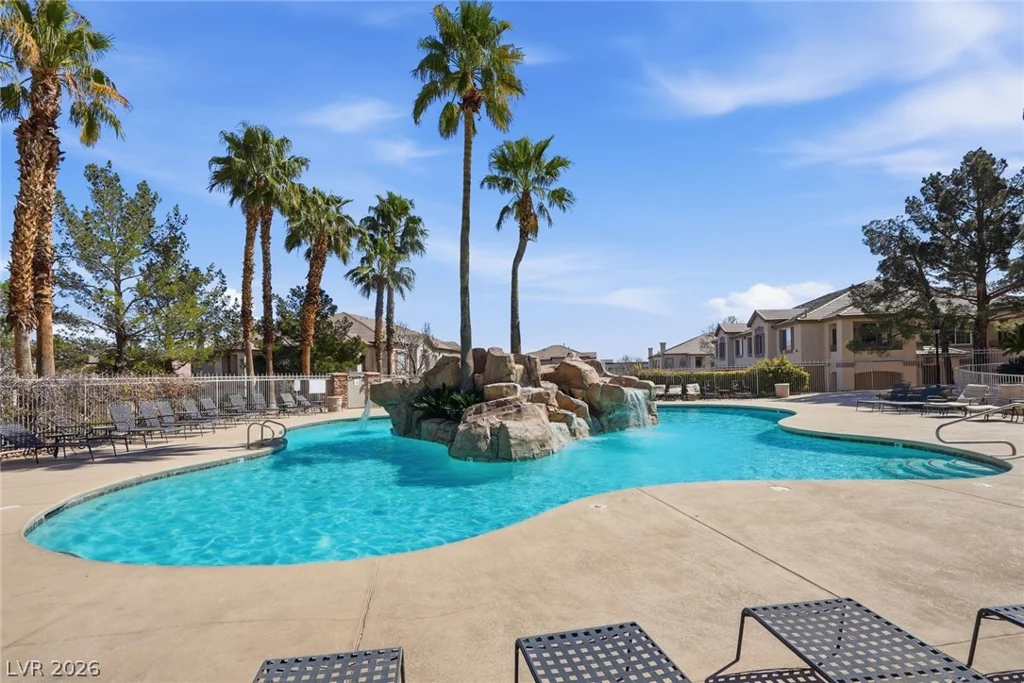 10237 King Henry, Las Vegas, NV 89144