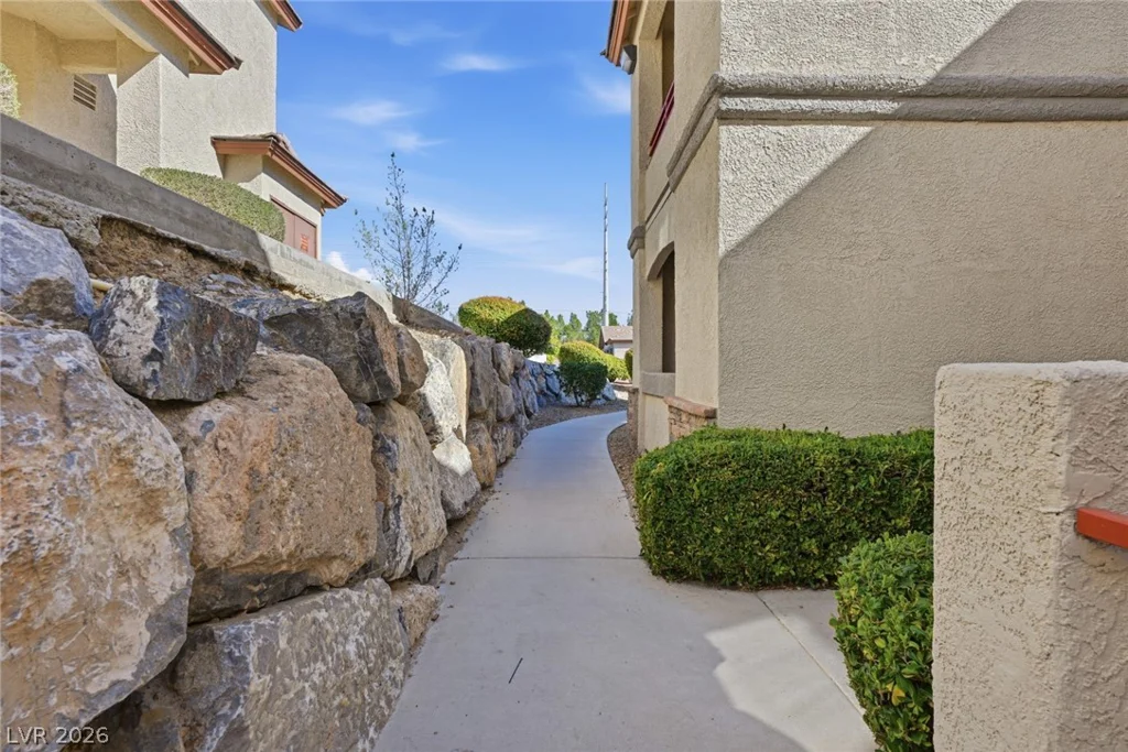 10237 King Henry, Las Vegas, NV 89144
