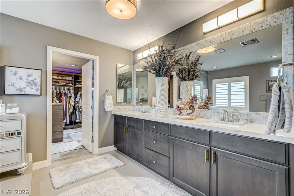 8354 Bartholomew Park, Las Vegas, NV 89139