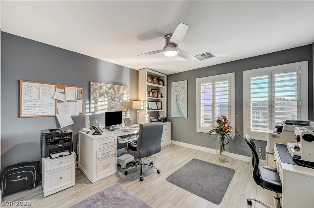 8354 Bartholomew Park, Las Vegas, NV 89139