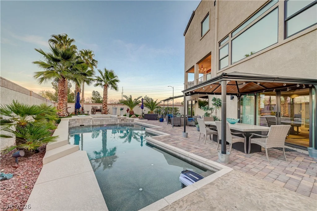 8354 Bartholomew Park, Las Vegas, NV 89139