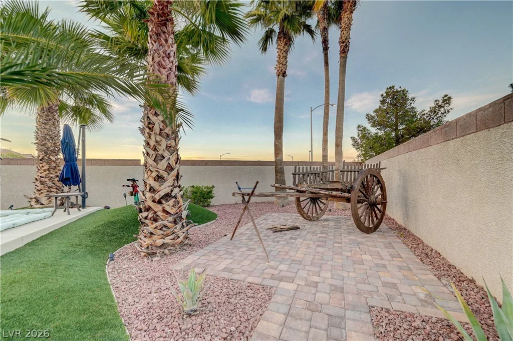 8354 Bartholomew Park, Las Vegas, NV 89139