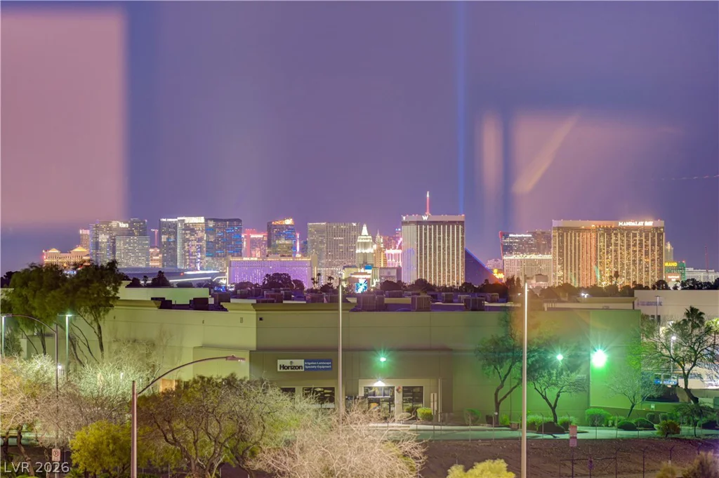 8354 Bartholomew Park, Las Vegas, NV 89139