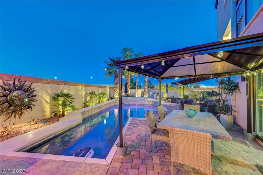 8354 Bartholomew Park, Las Vegas, NV 89139