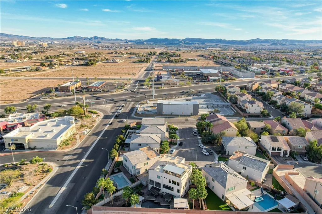 8354 Bartholomew Park, Las Vegas, NV 89139