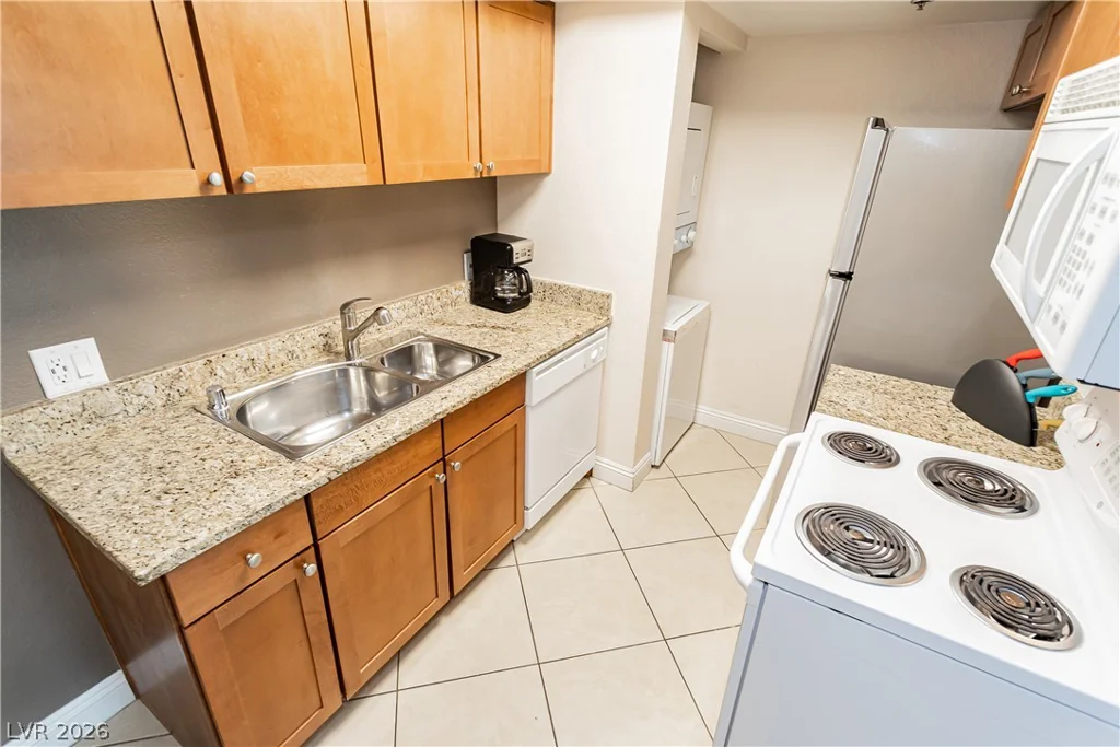 4200 Valley View, Las Vegas, NV 89103
