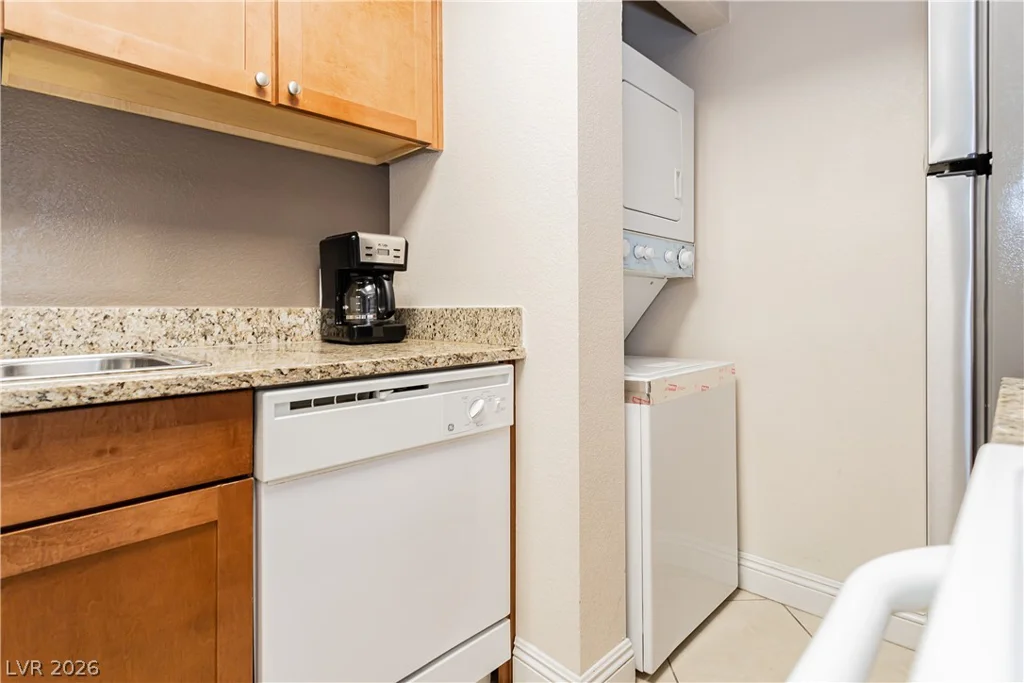 4200 Valley View, Las Vegas, NV 89103