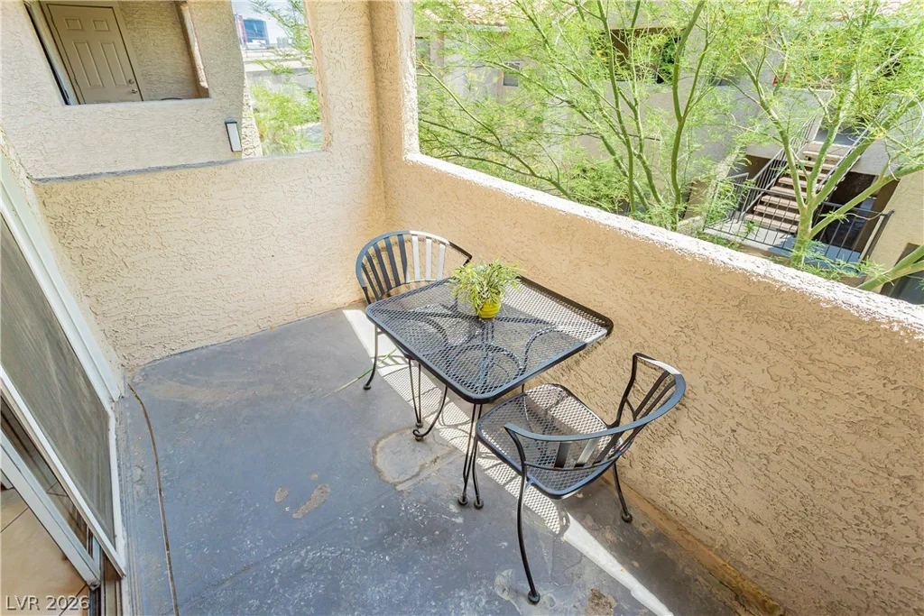 4200 Valley View, Las Vegas, NV 89103