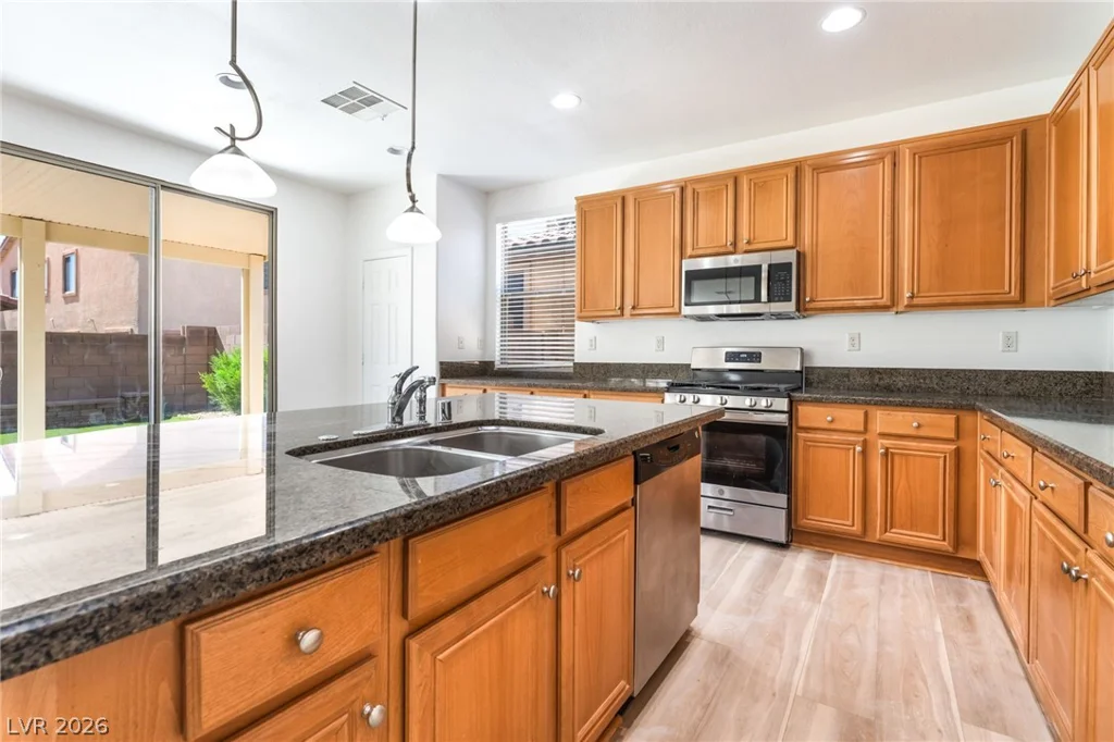 4333 Desert Haven, North Las Vegas, NV 89085