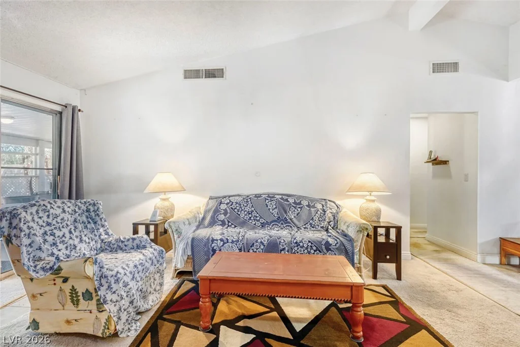 760 Inglenook, Las Vegas, NV 89123