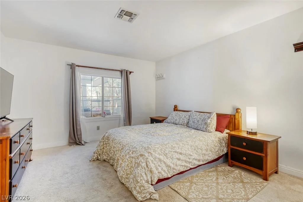 760 Inglenook, Las Vegas, NV 89123