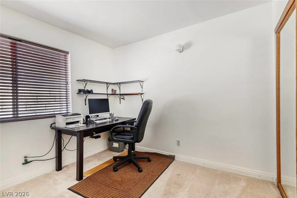 760 Inglenook, Las Vegas, NV 89123