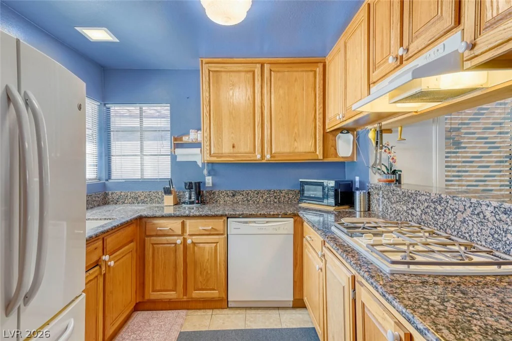 760 Inglenook, Las Vegas, NV 89123